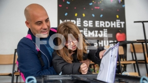 Srbija se meša u izbore