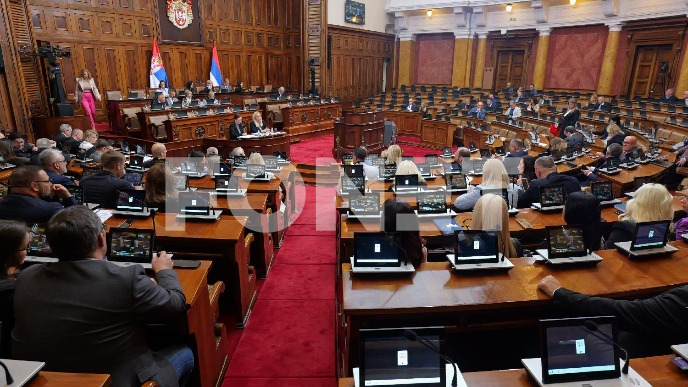 Poslanička pitanja 