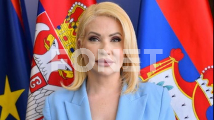 Smeniti Sandru Božić