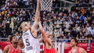 Partizan izgubio od Halopela