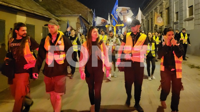 Kolona u Petrovaradinu Kolona u Petrovaradinu