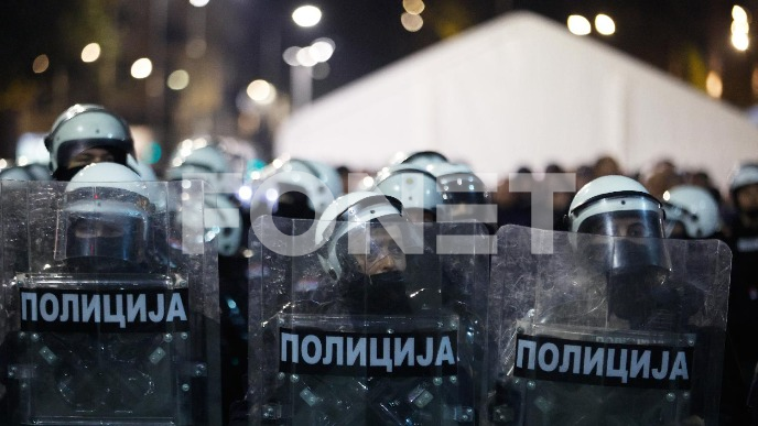 Četničke pesme iz belih šatora 