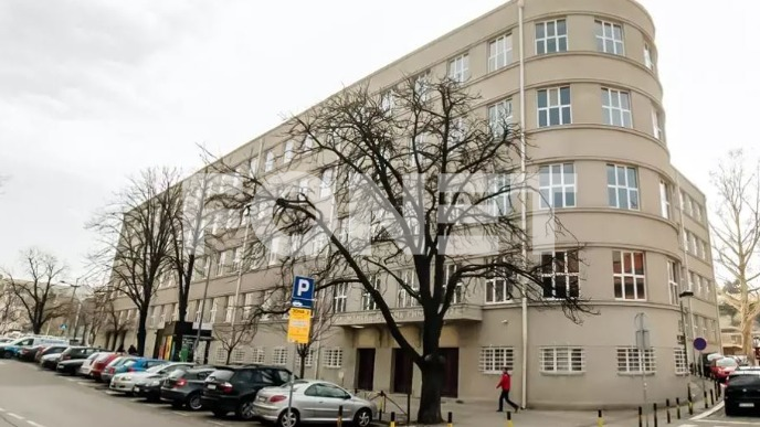 Peta gimnazija u osnovne škole