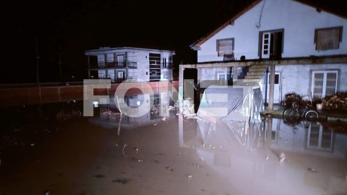 Evakuisano devet osoba 