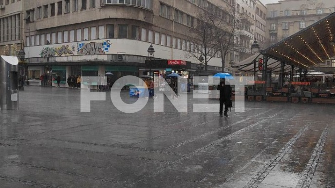 Oblačno i hladno, ponegde sneg