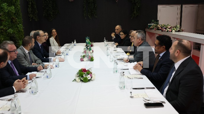 Macut sa arapskim ambasadorima 