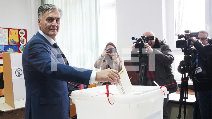 Proglašena pobeda Karana 