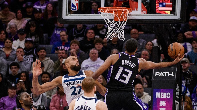 Sakramento pobedio Minesotu