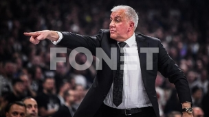 Protiv Obradovićeve ostavke 