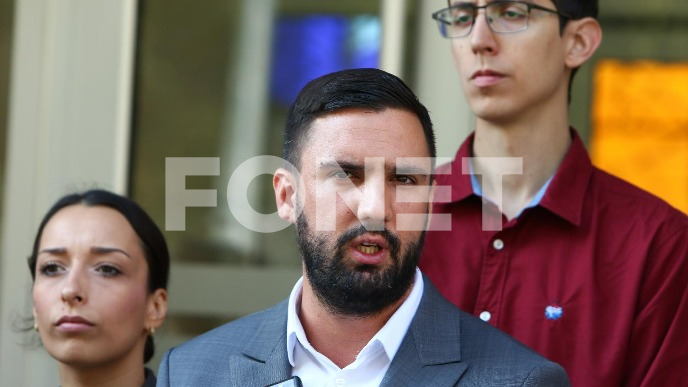 Bager kupuje glasove 