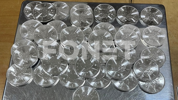 Šverc srebrnjaka i zlata