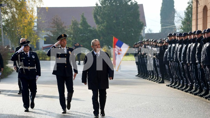 Policija zaslužuje poštovnje