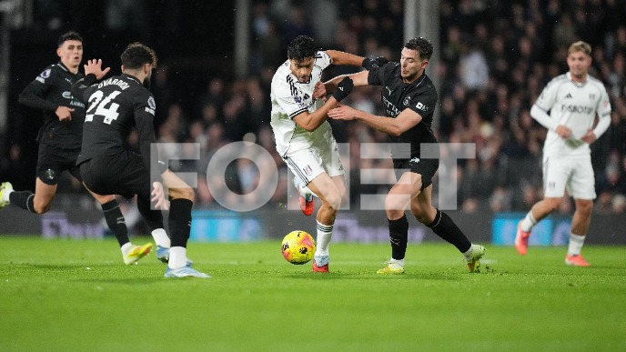 Devet golova u Londonu