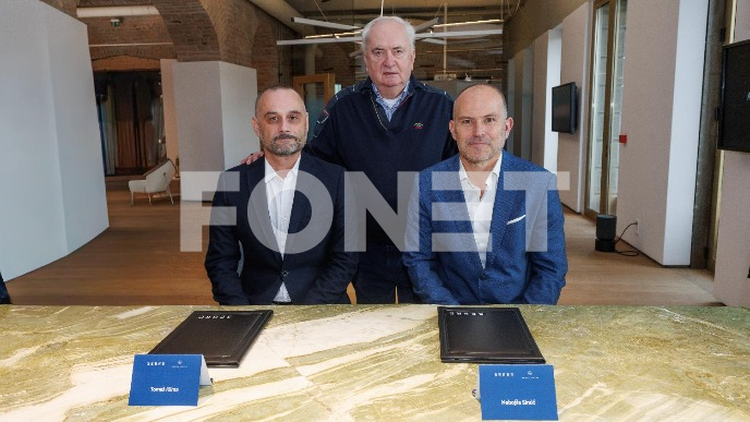 Kajakaši ostaju u marini