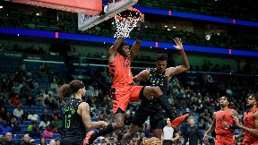 Nju Orleans - Portland 143:120