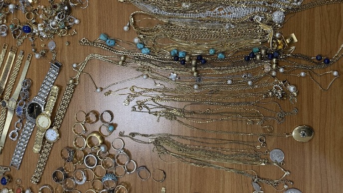 Šverc zlata i novca