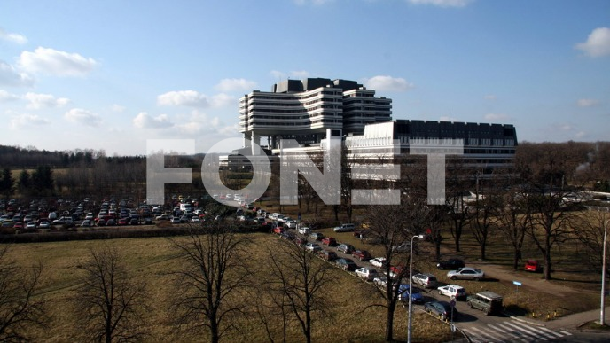 EVAKUACIJA ZBOG DOJAVE O BOMBI