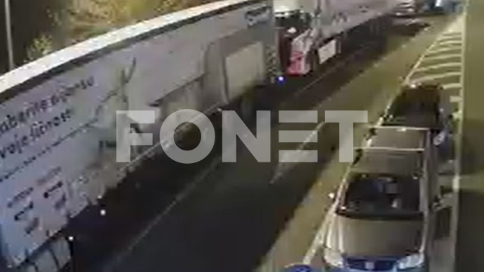 Kamioni čekaju šest sati