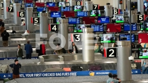 Otkazaniletovi zbog snega 