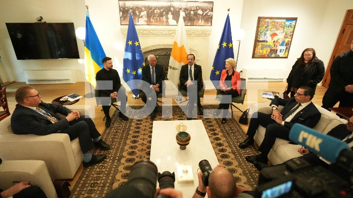 Sva podrška Grenlandu/Danskoj