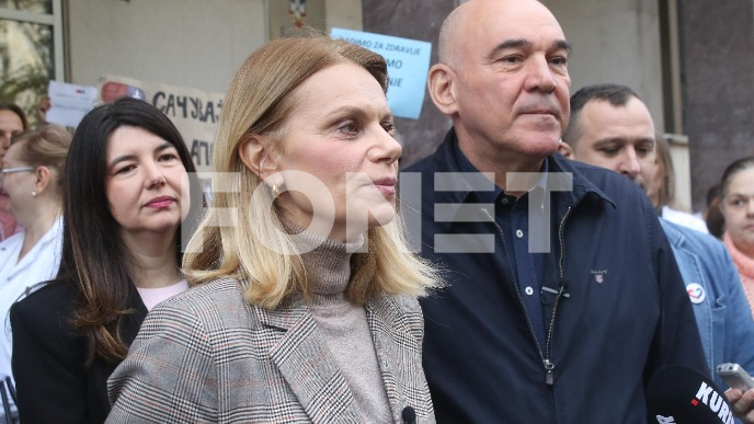 Popović: Šapiću odlazi