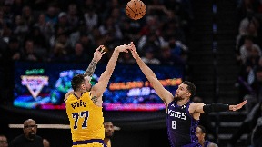 Sakramento pobedio Lejkerse