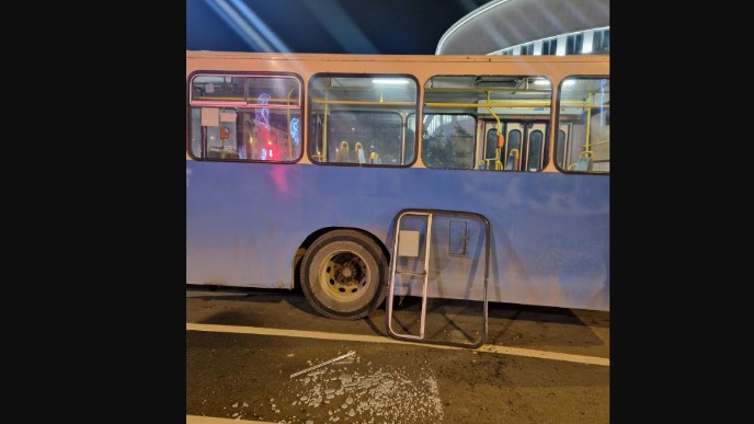 SNS uništava JGSP Novi Sad