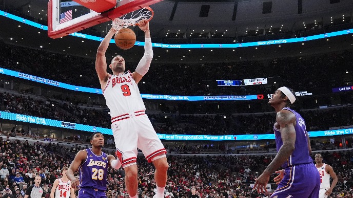 LA Lejkers - Čikago 129:118