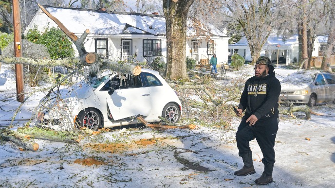 Raste broj žrtava oluje