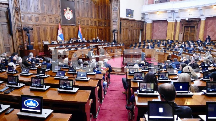 Predsednik opozicija vladi