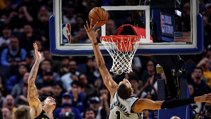 San Antonio - Voriors 126:113