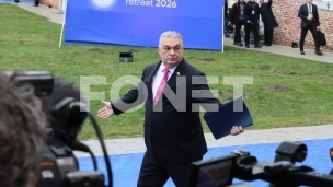 Družba zaoštrava odnose