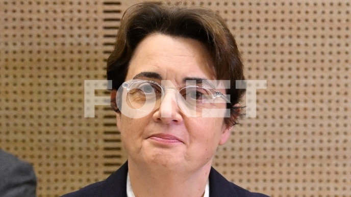 Ostavka direktorke Luvra