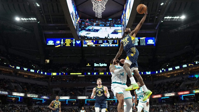 Šarlot pobedio Indijanu