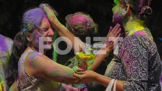 Holi - festival svetla