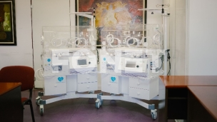 Inkubatori za UKC Niš