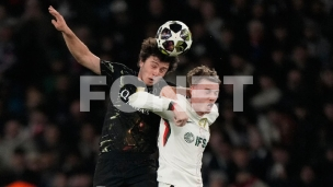 Sedam golova u Parizu