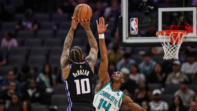 Šarlot - Sakramento 117:109