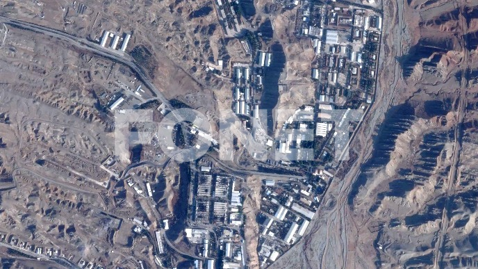 Gađano nuklearno postrojenje