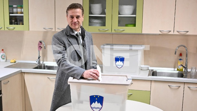 Tesna prednost Slobode