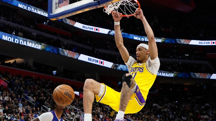 Detroit - LA Lejkers 113:110