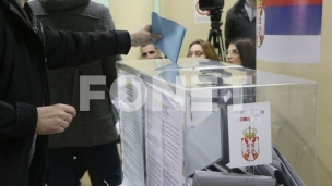 U 10 opština 50 lista