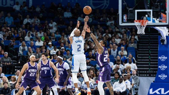 Orlando - Sakramento 121:117