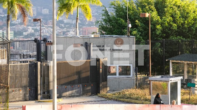 Ponovo radi američka ambasada