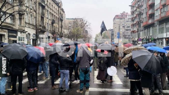 Podrška uhapšenim kolegama