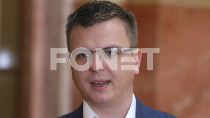 NLS: Hospitalizovati Bratinu