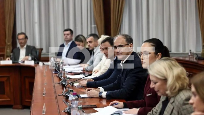 Izvučeno iz konteksta 