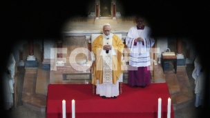 Kritika rata , uprkos Trampu