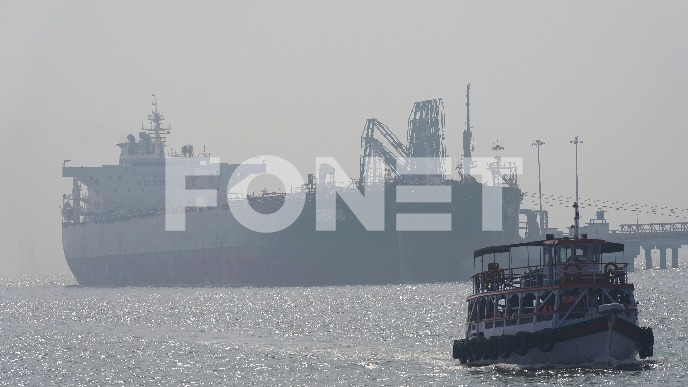 Svi poštuju zabranu plovidbe 