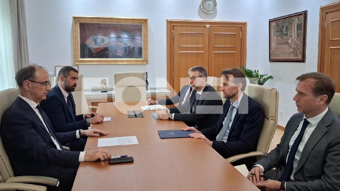 O akademskoj zajednici i EU